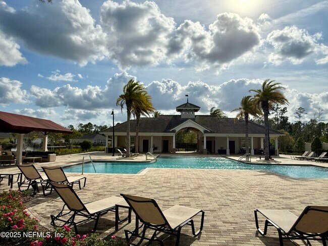 Building Photo - 13624 Brookwater Dr