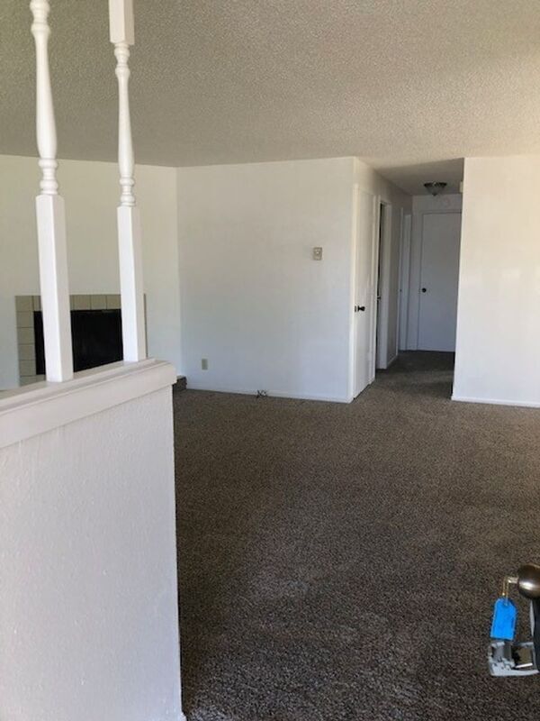 Building Photo - 1287 Kenray Loop