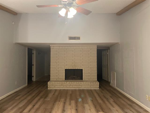 Building Photo - 1425 Natchez Dr