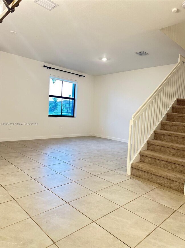 Building Photo - 11775 SW 246 Terrace