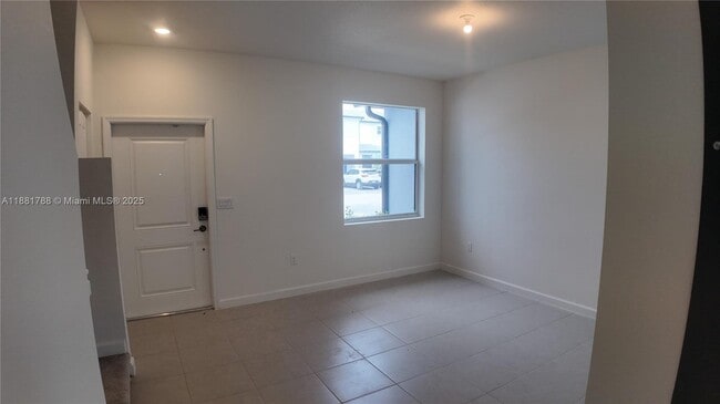 Building Photo - 35761 SW 178th Ct