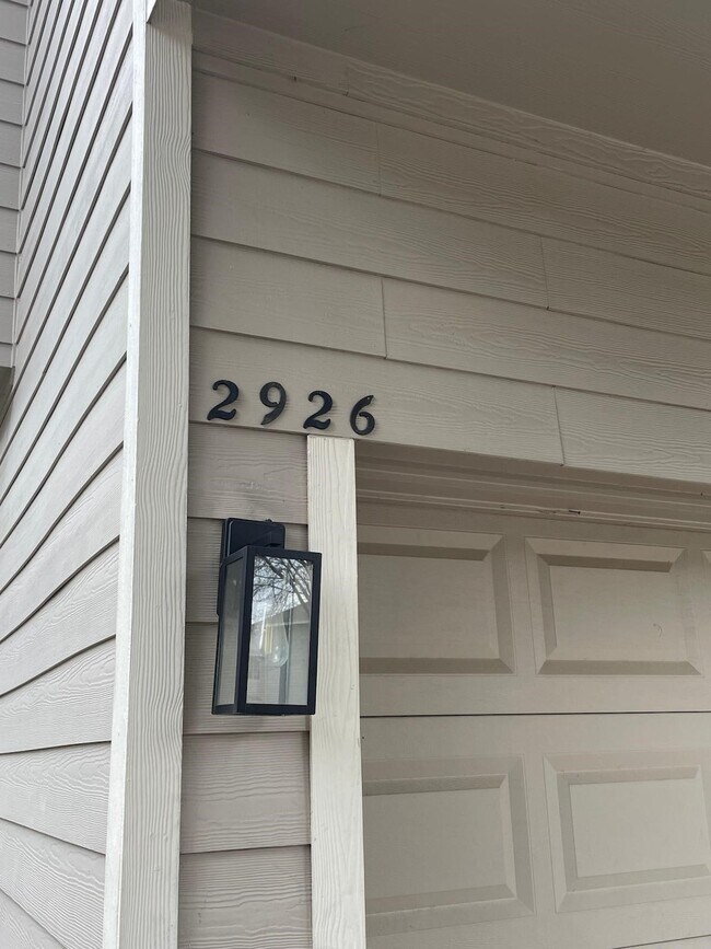 Building Photo - 2926 Loganberry Park Ln