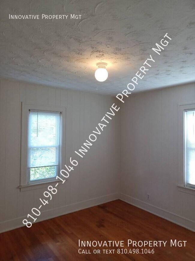 Building Photo - 5288 Richfield-