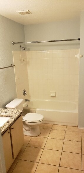 Building Photo - 1701 The Greens Way