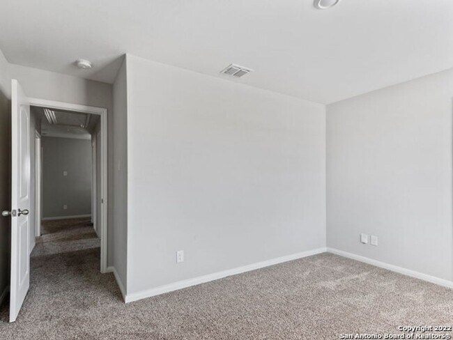 Building Photo - 6550 Underwood Way