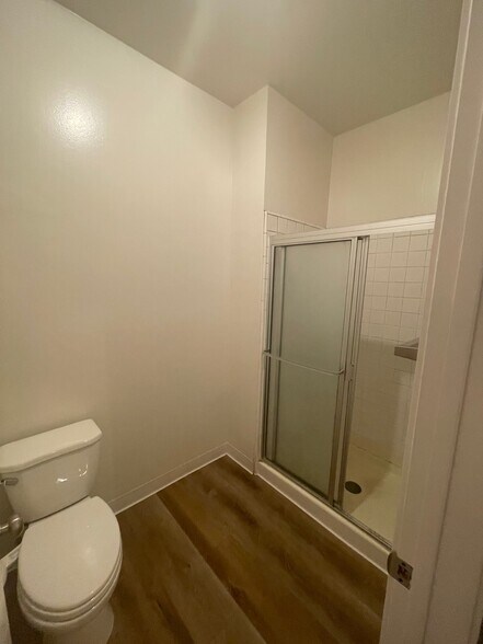 Building Photo - 1840 Fairburn Ave