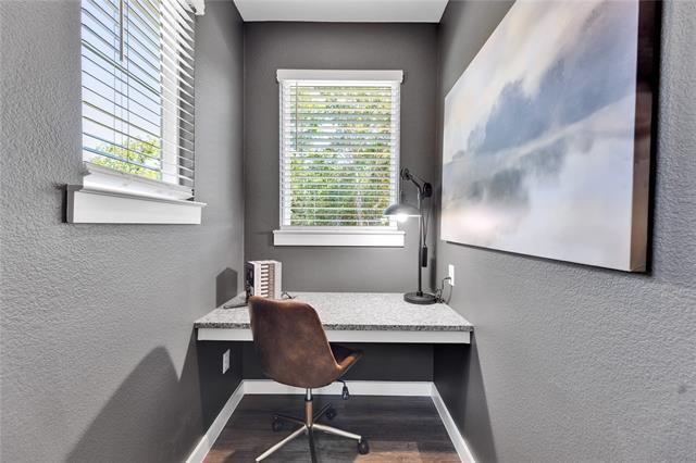 Building Photo - 3949 Bernese Dr