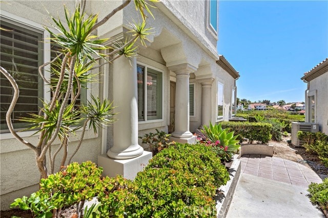Building Photo - 82 Tennis Villas Dr