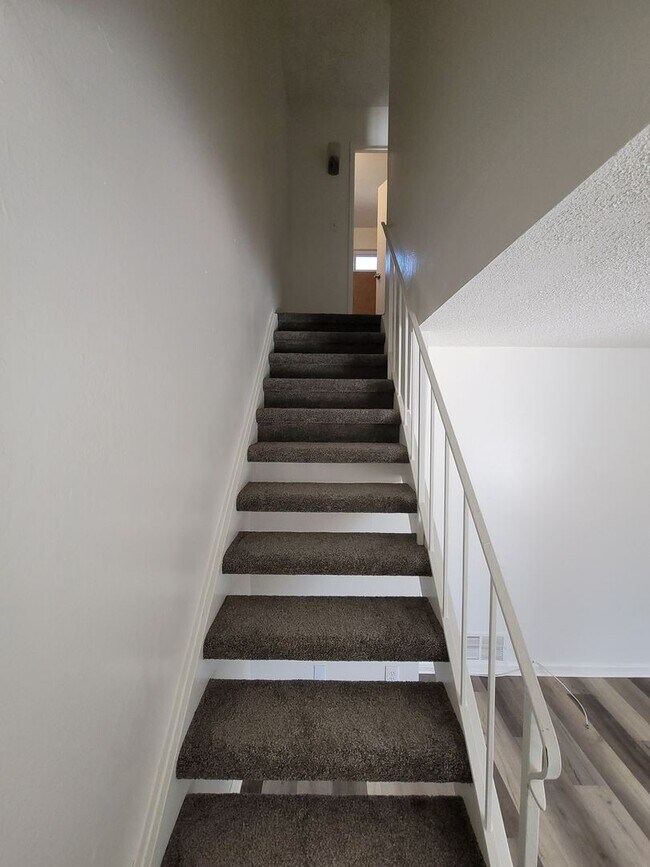 Building Photo - 2 br, 2 bath House - 7734 La Mancha Way