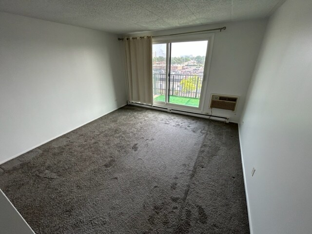 Building Photo - 9098 W Terrace Dr