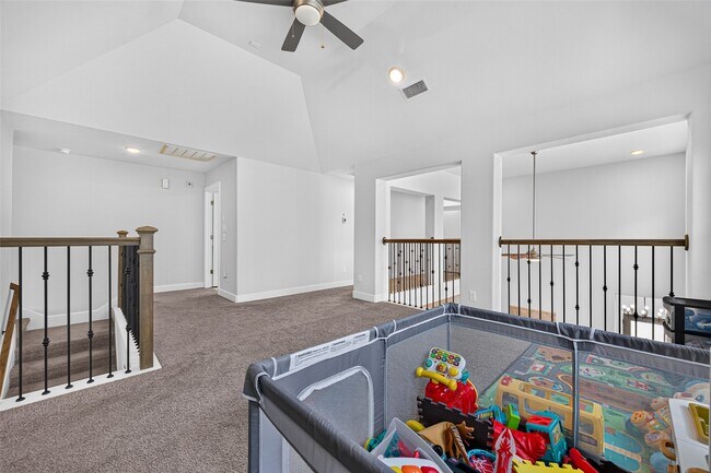 Building Photo - 435 Imperial Blvd