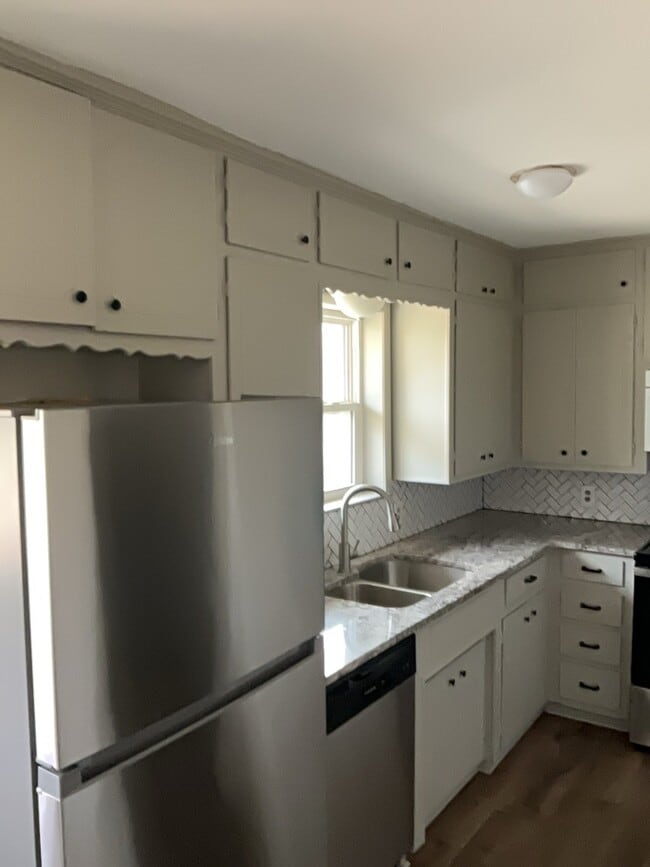 Building Photo - 680 Cherry Creek Ln