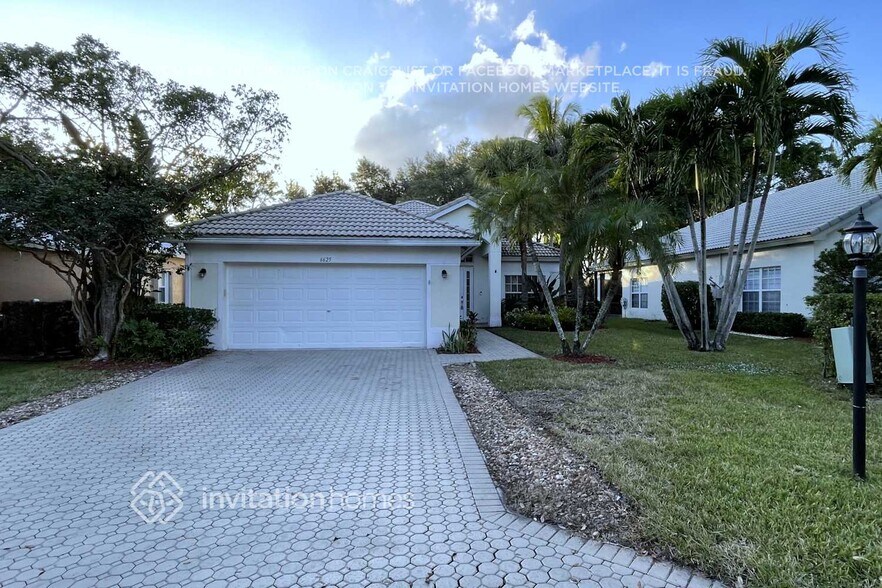 Primary Photo - 6625 NW 113th Way