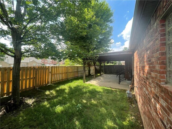 Building Photo - 4053 Zion Valley Dr