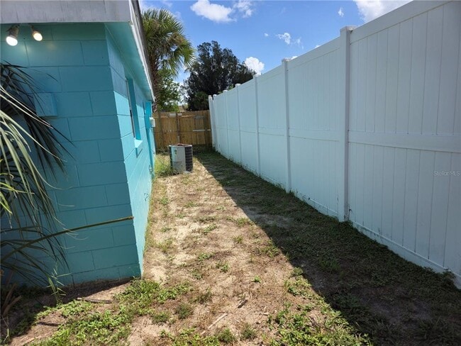 Building Photo - 500 Evergreen Ave