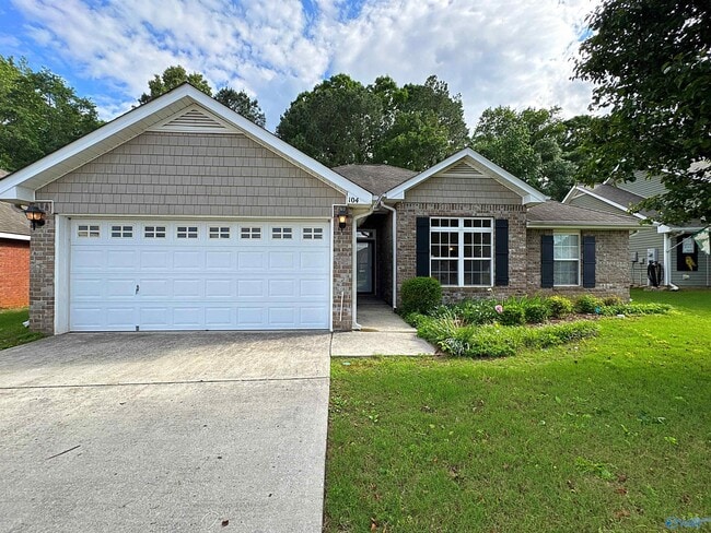 Building Photo - 104 NW Imogene Way