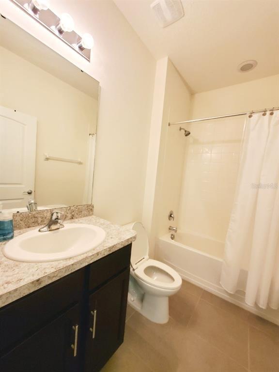 Building Photo - 17589 Garsalaso Cir