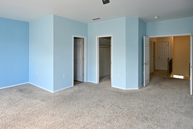 Building Photo - 15904 E Geddes Ln