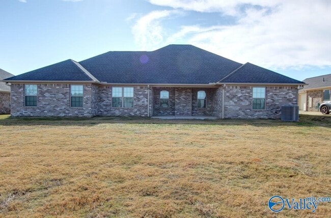 Building Photo - 13451 Callaway Dr