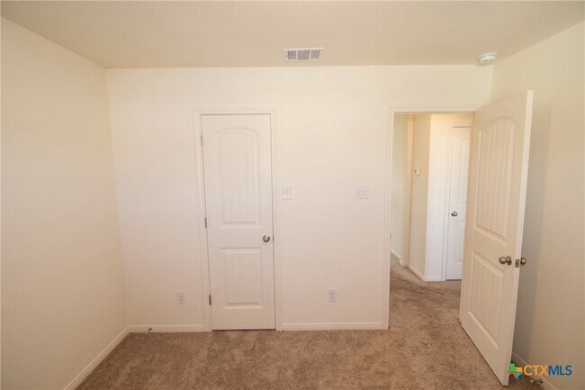 Building Photo - 4506 Colonel Dr