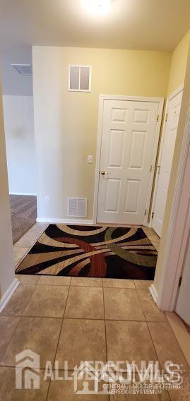 Building Photo - 725 Timberlake Dr