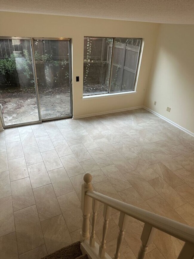 Building Photo - 353 MARKIN;CHARLES/HSINGFEN