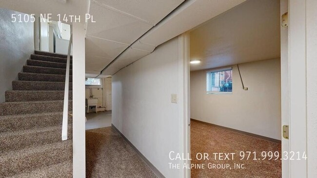 Building Photo - 5105 NE 14th Pl