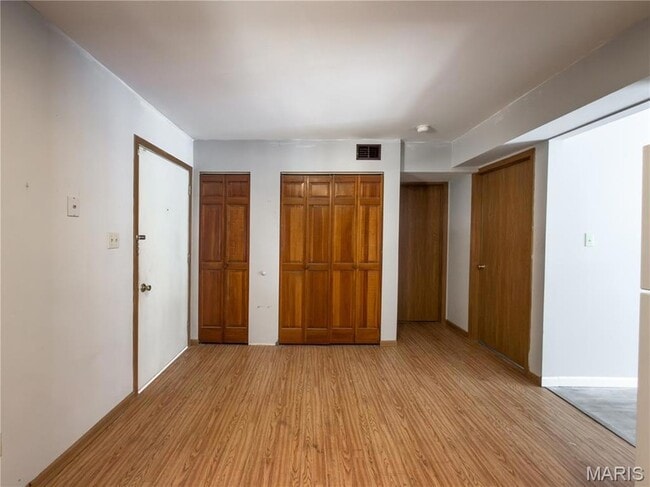 Building Photo - 3004 Pembroke Ln