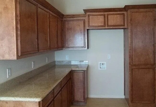 Building Photo - 114South