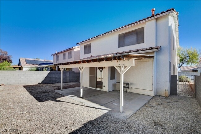 Building Photo - 3737 Ocean Waters St