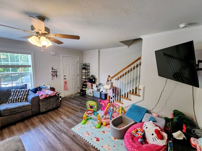 Building Photo - CHARMING ONE YEAR OLD PROPERTY
