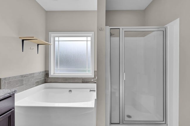 Building Photo - 987 Promenade Dr