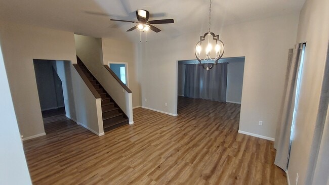 Building Photo - 204 6th Ave