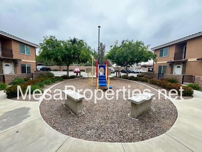 Building Photo - 16408 Valencia Ave