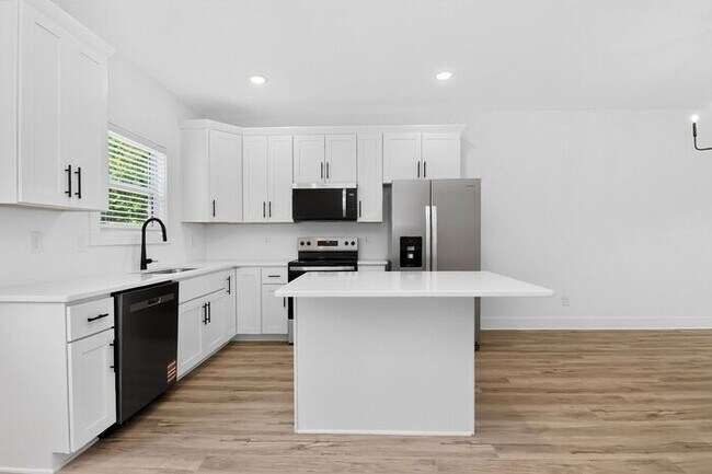 Building Photo - Brand New 3BD/2.5BA Single Family Home in Monroe, NC!