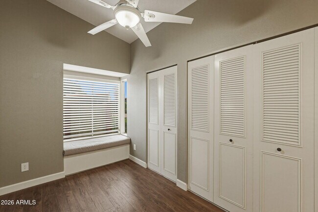 Building Photo - 4323 N 29th Pl