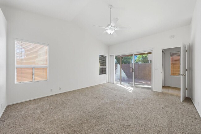 Building Photo - 18837 N 43rd Pl