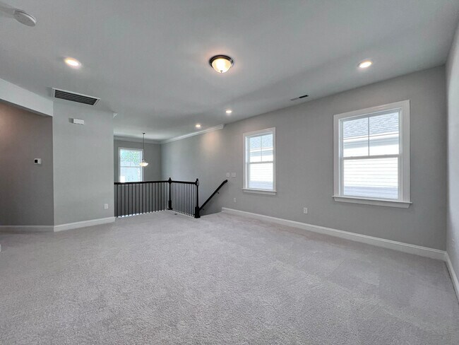 Building Photo - 360 Canyon Gap Wy