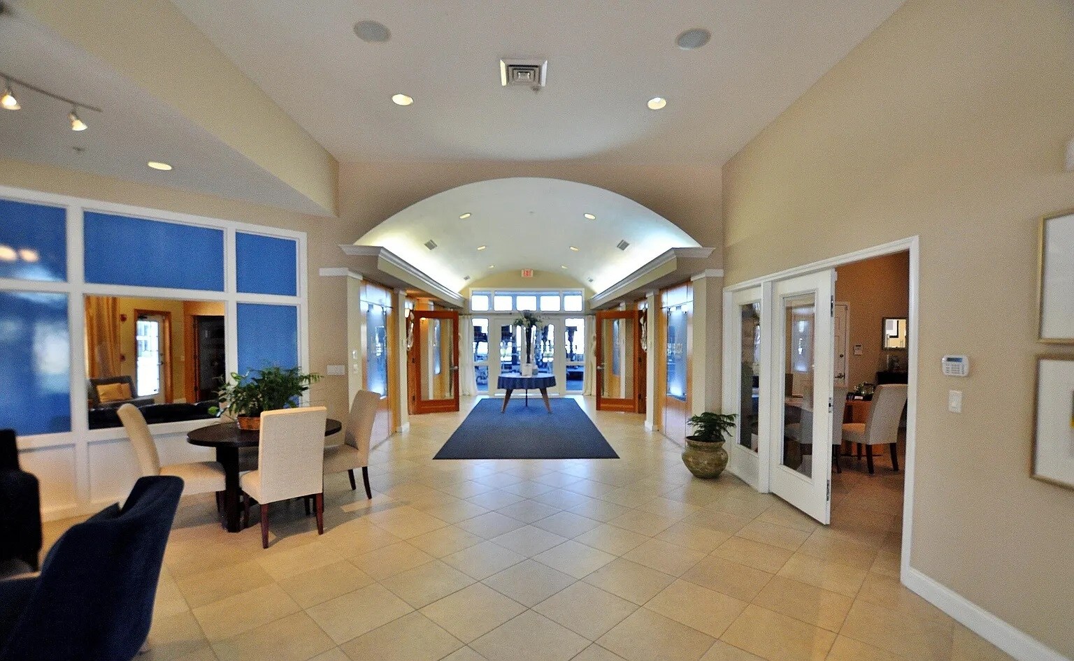 Building Photo - 505 Boardwalk Dr