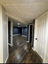 Building Photo - 522 Bayport Ave