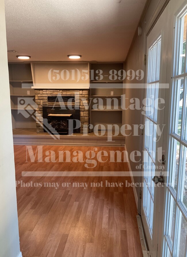 Building Photo - 702 2nd St