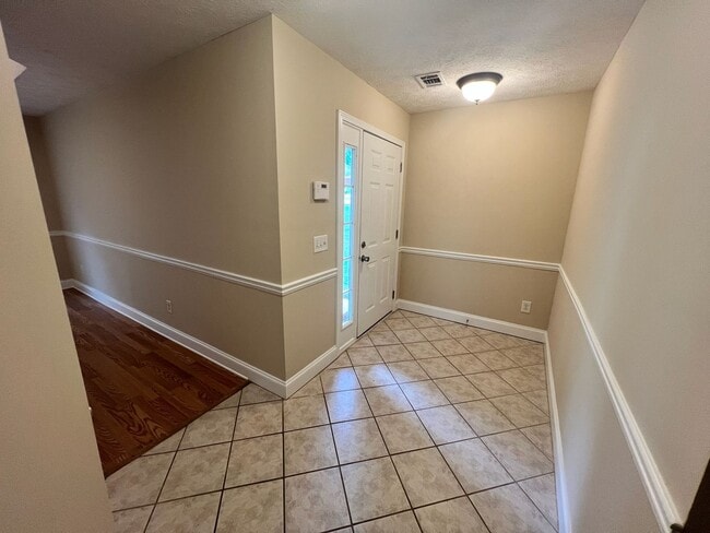 Building Photo - Location, Community, Quality Living. It St...