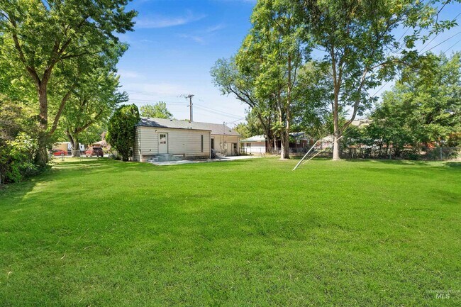 Building Photo - 3616 N 36th St