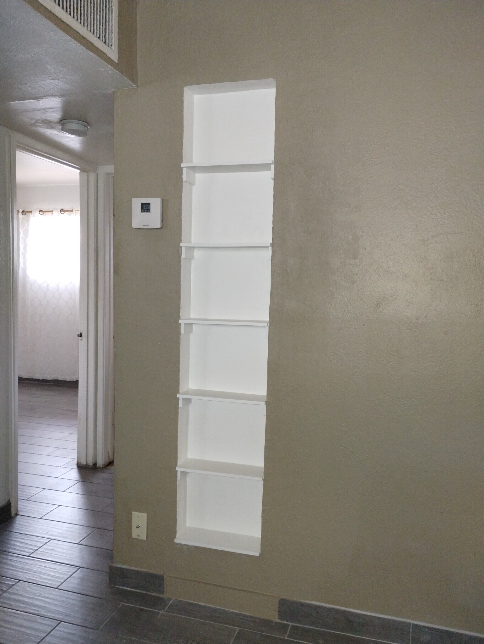 Building Photo - 2138 E Turney Ave