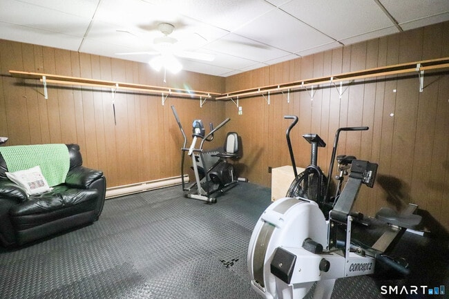 Building Photo - 63 Home Ave