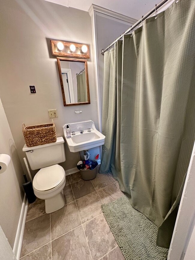 Building Photo - 314 North St