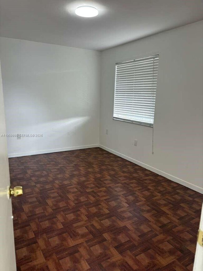 Building Photo - 6911 SW 129th Ave