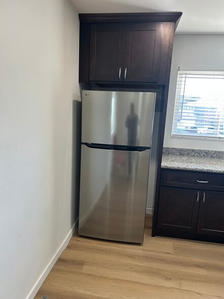 Building Photo - 2360 Galway Ct