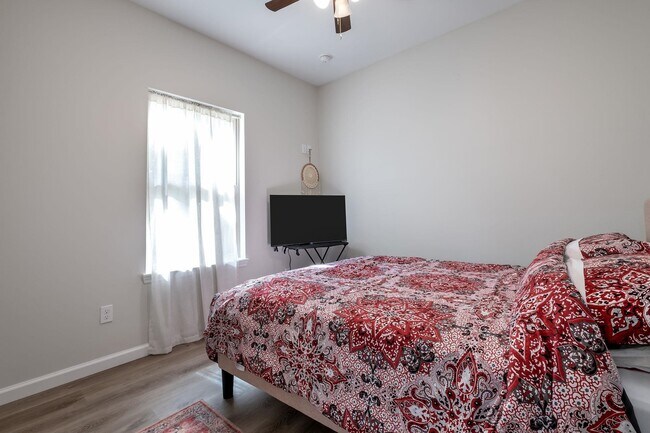 Building Photo - 15 Arapaho Trail