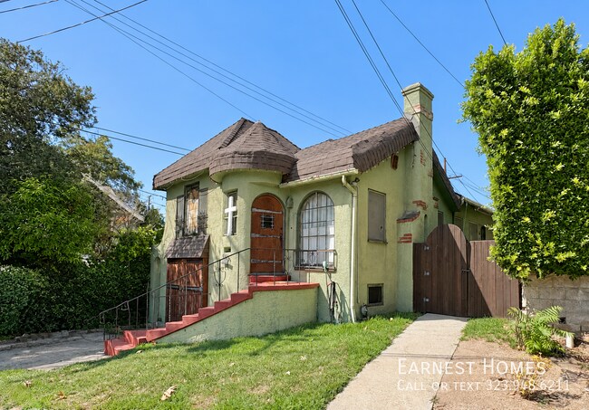 Building Photo - 6417 Elder St